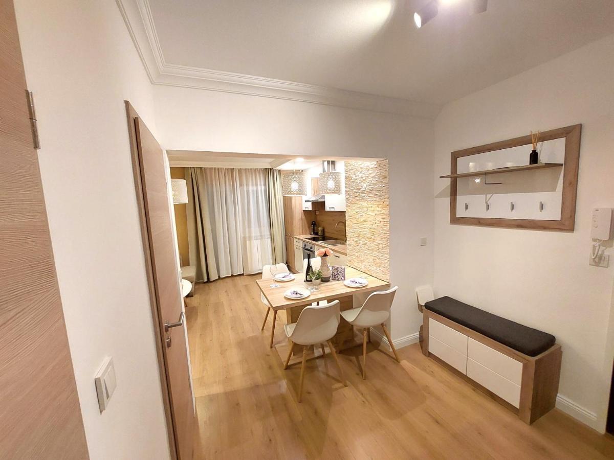 Zagreb4You Apartments Eksteriør billede